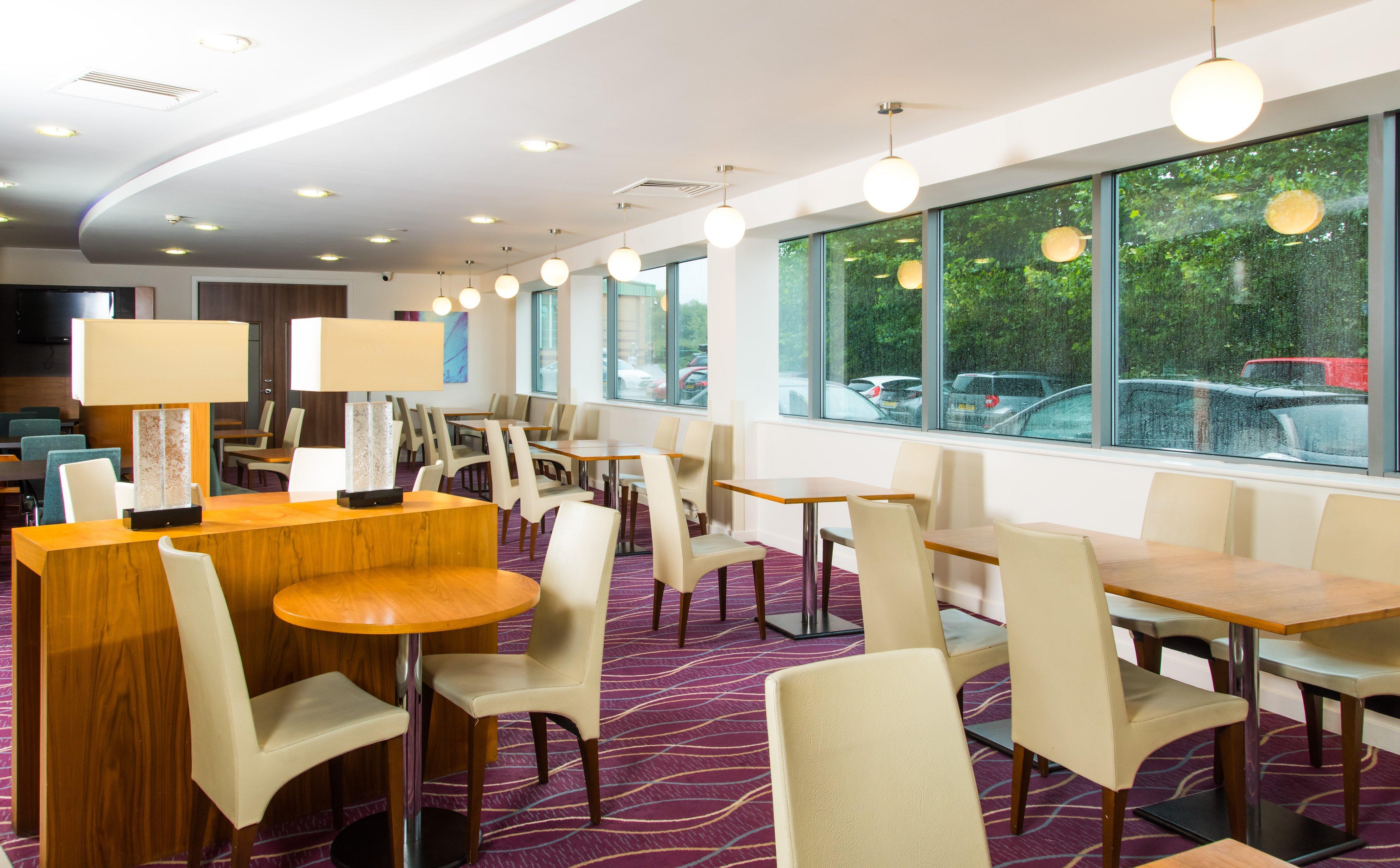 Holiday Inn Express Tamworth By Ihg Exterior foto