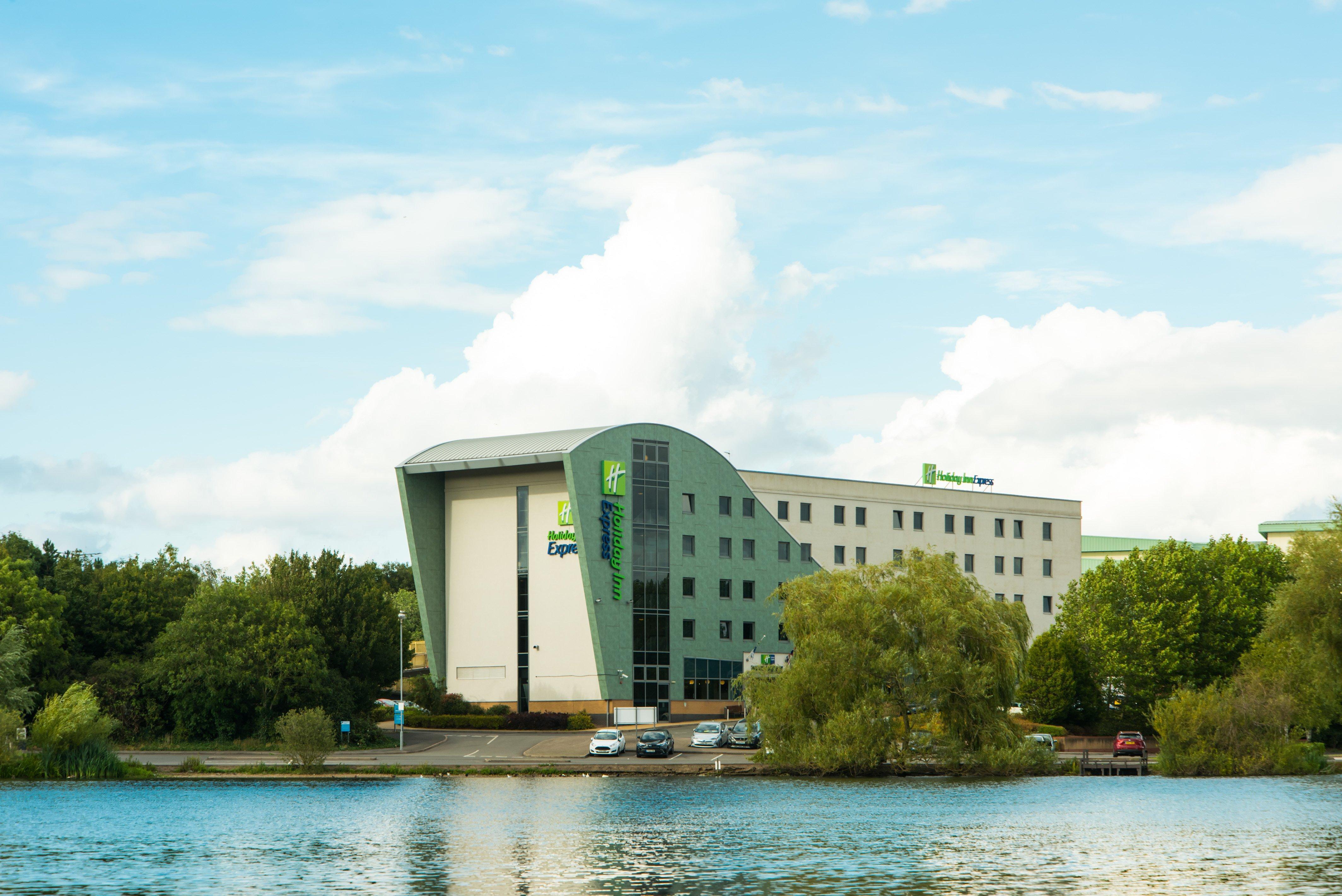 Holiday Inn Express Tamworth By Ihg Exterior foto