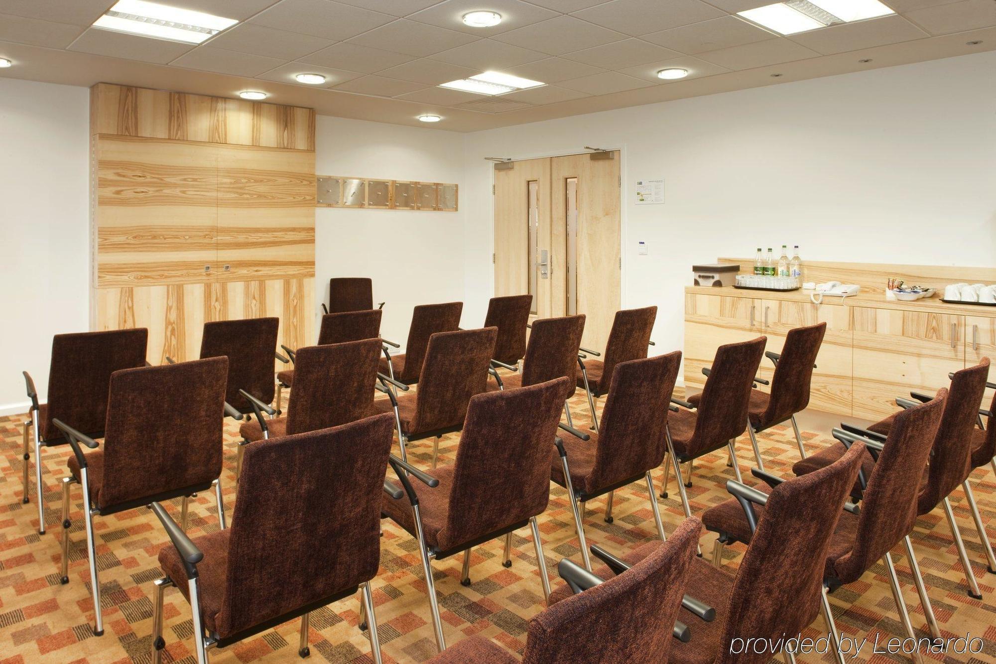 Holiday Inn Express Tamworth By Ihg Einrichtungen foto